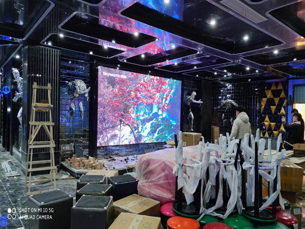 颍州室内P2.5全彩显示屏