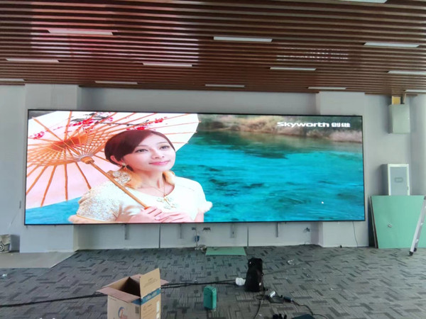 颍州P1.53led小间距屏安装案例